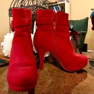 Red Zip Up Suede Booties with Gold Buckle
